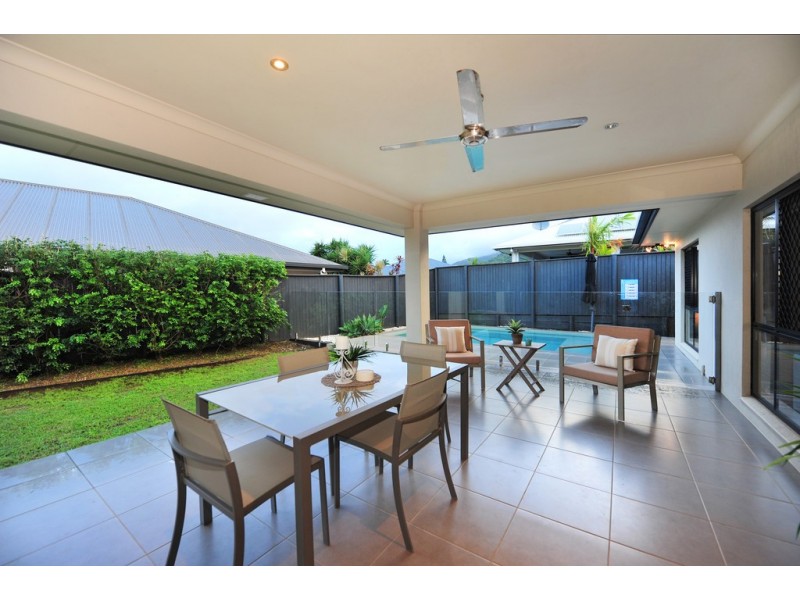 14 Raffles Avenue, Redlynch QLD 4870