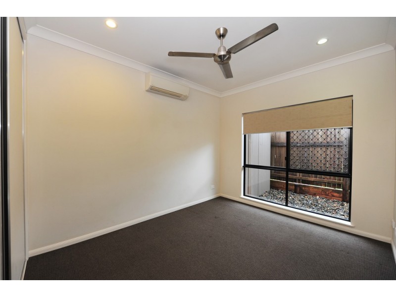 14 Raffles Avenue, Redlynch QLD 4870