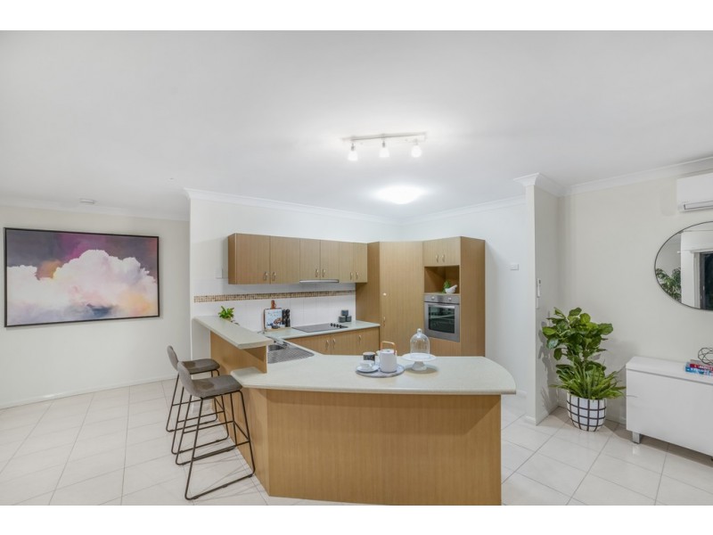 27 Goodsell Drive, Bentley Park QLD 4869