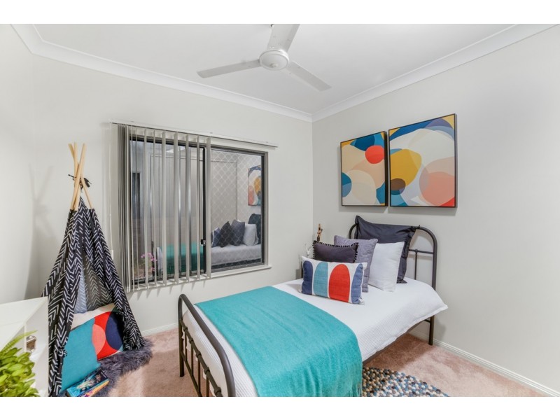 27 Goodsell Drive, Bentley Park QLD 4869