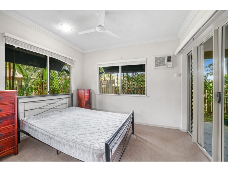 102/2-8 Centenary Close, Manoora QLD 4870