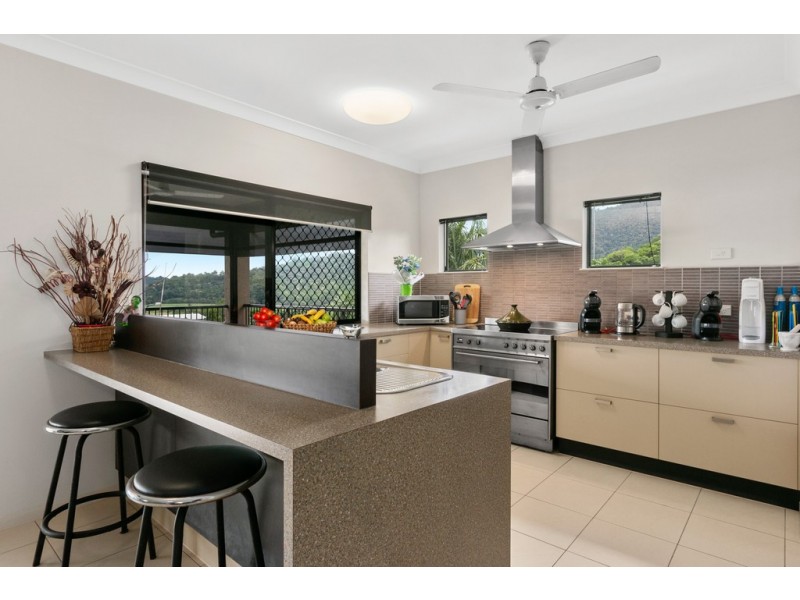 9 Pilosa Street, Redlynch QLD 4870