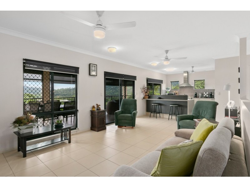 9 Pilosa Street, Redlynch QLD 4870