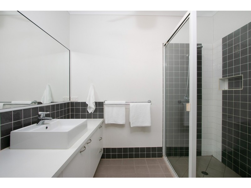 9 Pilosa Street, Redlynch QLD 4870