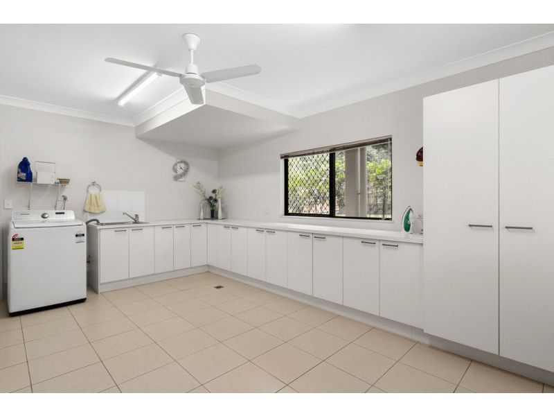 9 Pilosa Street, Redlynch QLD 4870