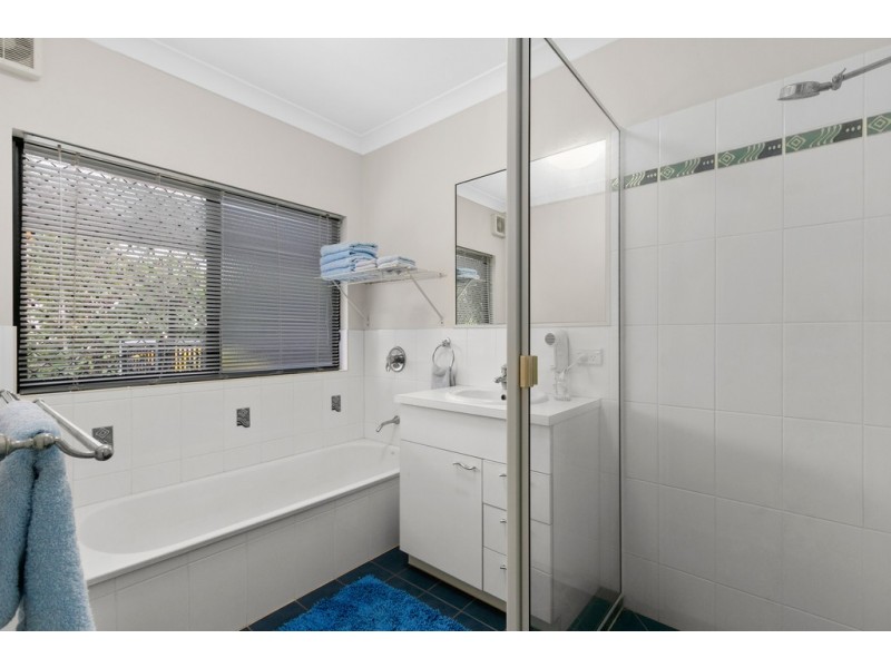 9 Pilosa Street, Redlynch QLD 4870