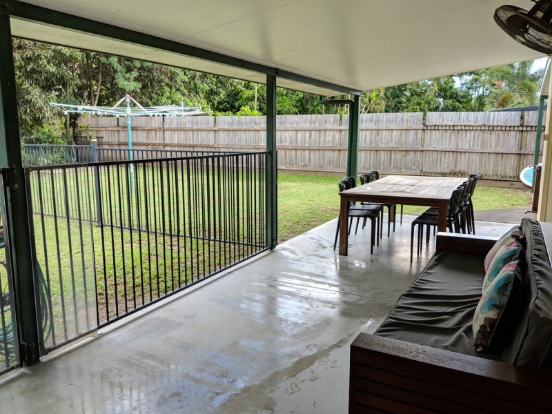 78 Wistaria Street, Holloways Beach QLD 4878