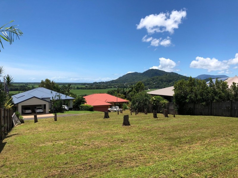46 Pepperwood Street, Redlynch QLD 4870