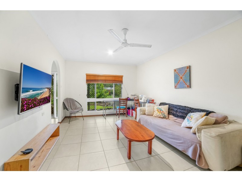 35 Caramar Crescent, Caravonica QLD 4878