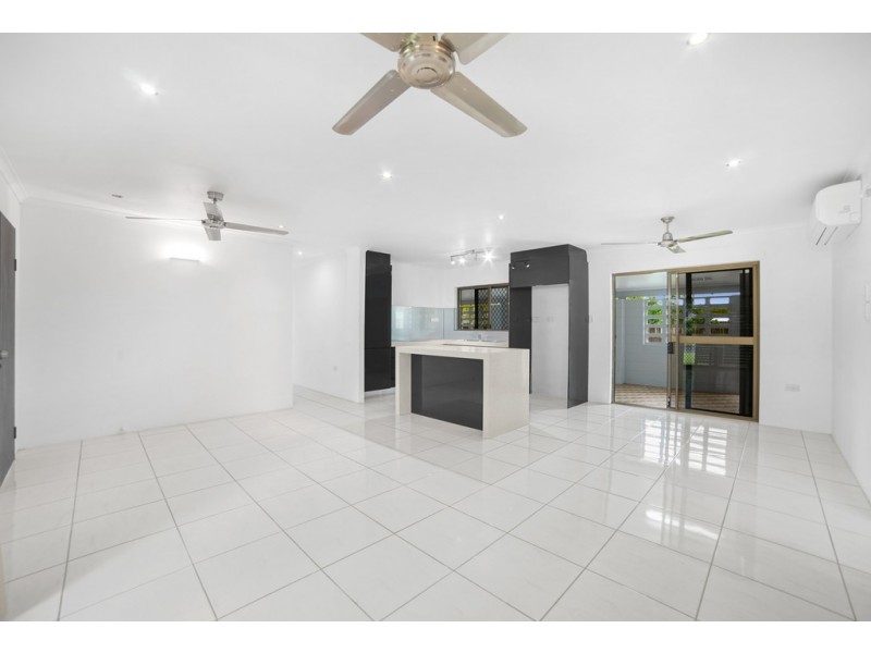 30 Pepperina Street, Mooroobool QLD 4870