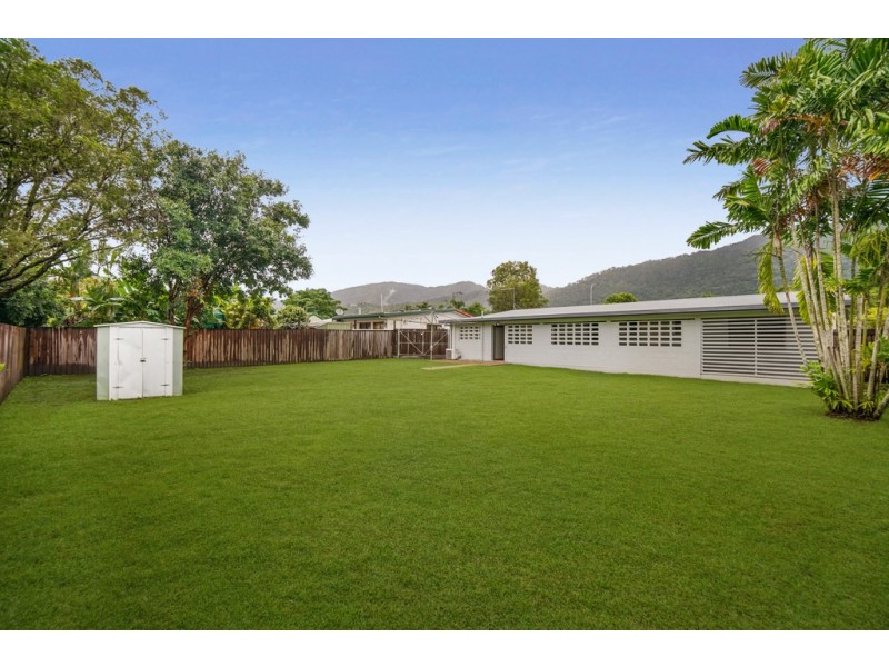 30 Pepperina Street, Mooroobool QLD 4870