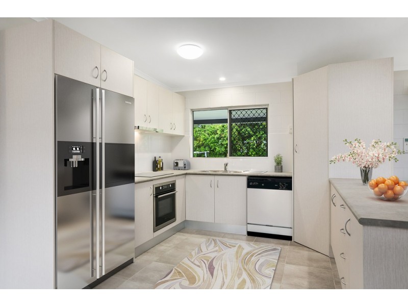 12 Dahlia Close, Mooroobool QLD 4870