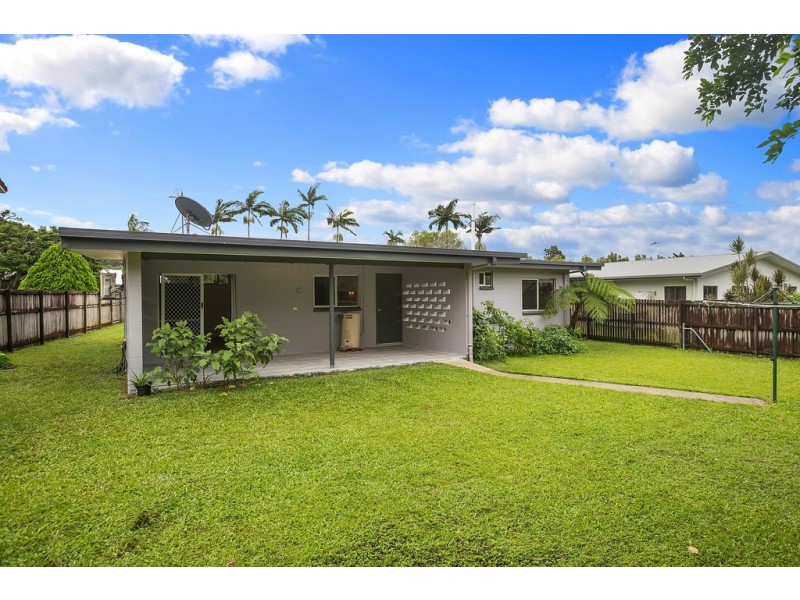 12 Dahlia Close, Mooroobool QLD 4870