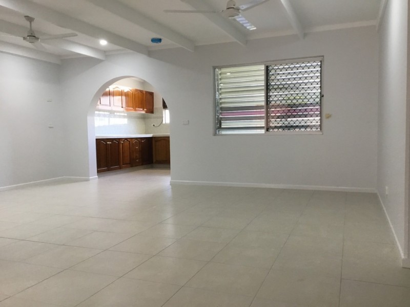 43 Cairns Road, Gordonvale QLD 4865