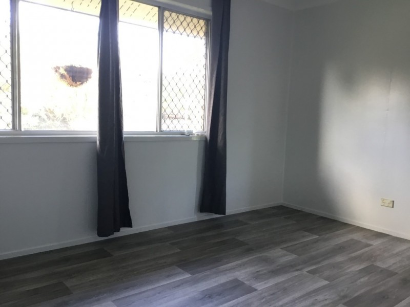 13 Durian Close, Manoora QLD 4870