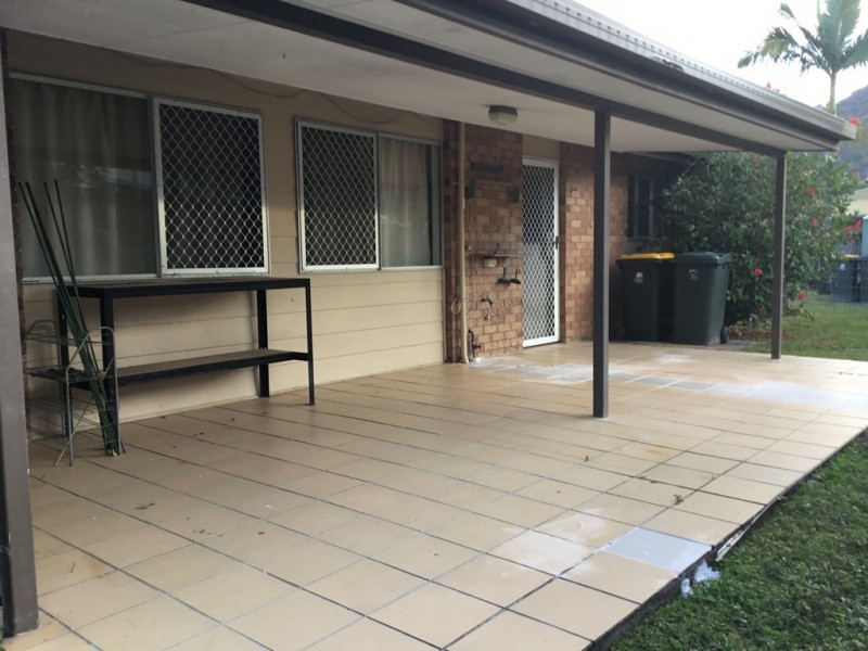 13 Durian Close, Manoora QLD 4870