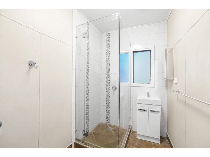 253 Little Spence Street, Bungalow QLD 4870