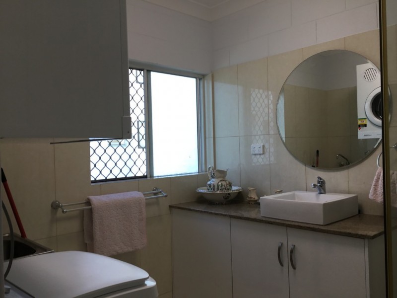 8/52 Pease Street, Manoora QLD 4870