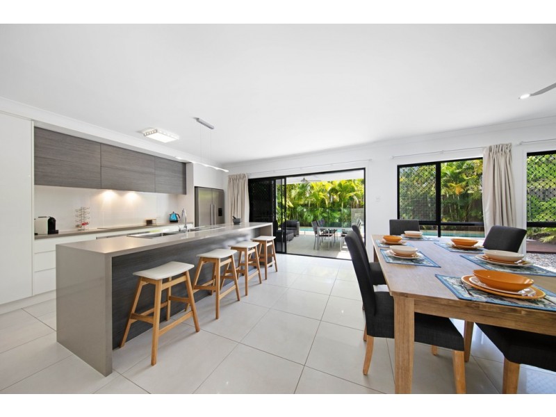 7 Lago Crescent, Mount Sheridan QLD 4868