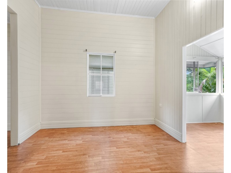 127 Martyn Street, Parramatta Park QLD 4870