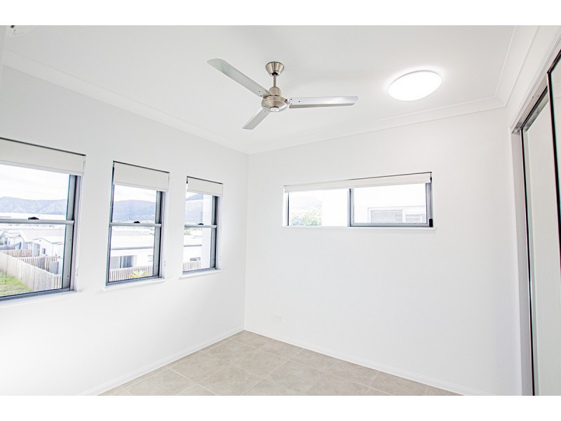 48 Edge Court, Manoora QLD 4870