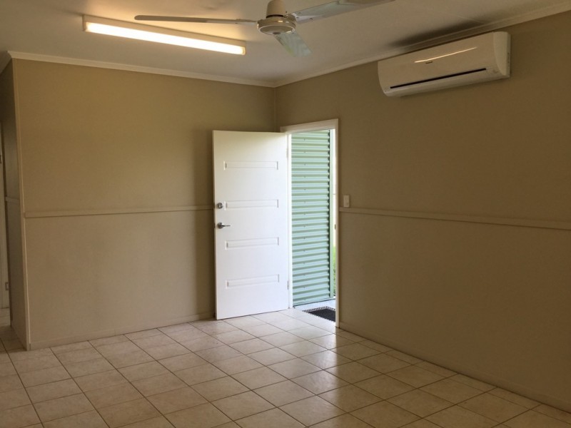 253 Spence Street, Bungalow QLD 4870