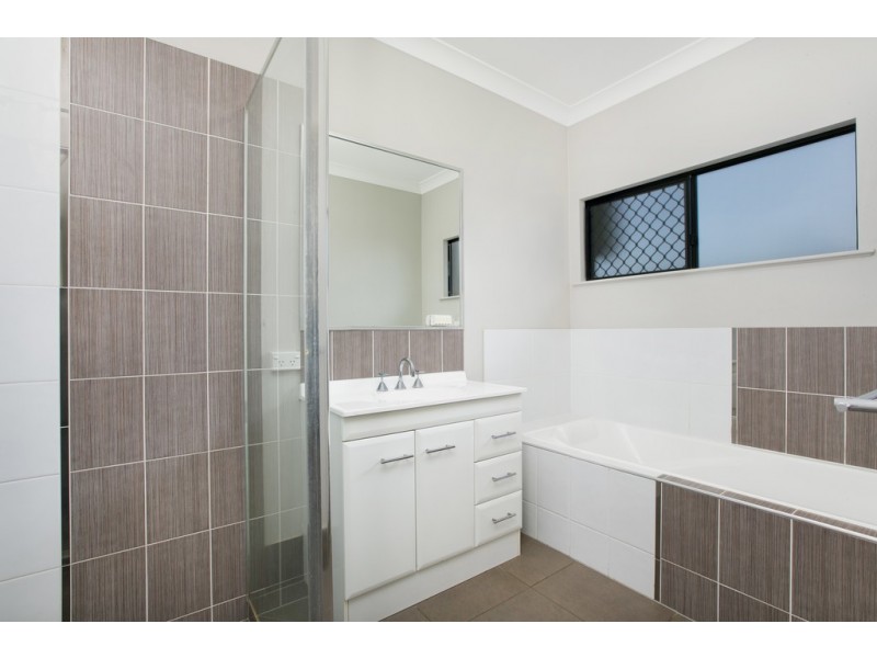 26 Conway Close, Bentley Park QLD 4869