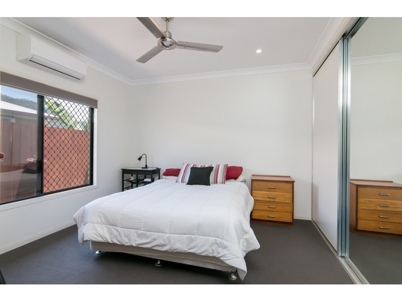 11 Shelbourne Street, Bentley Park QLD 4869