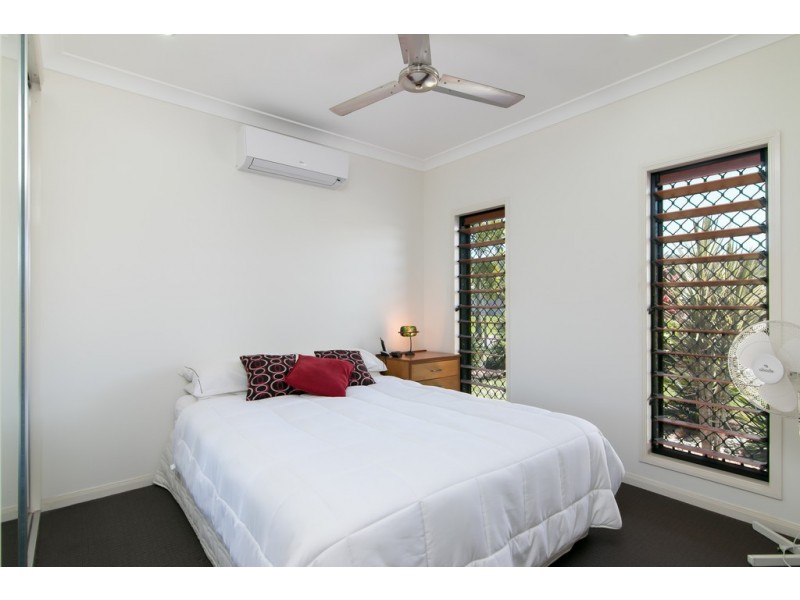 11 Shelbourne Street, Bentley Park QLD 4869