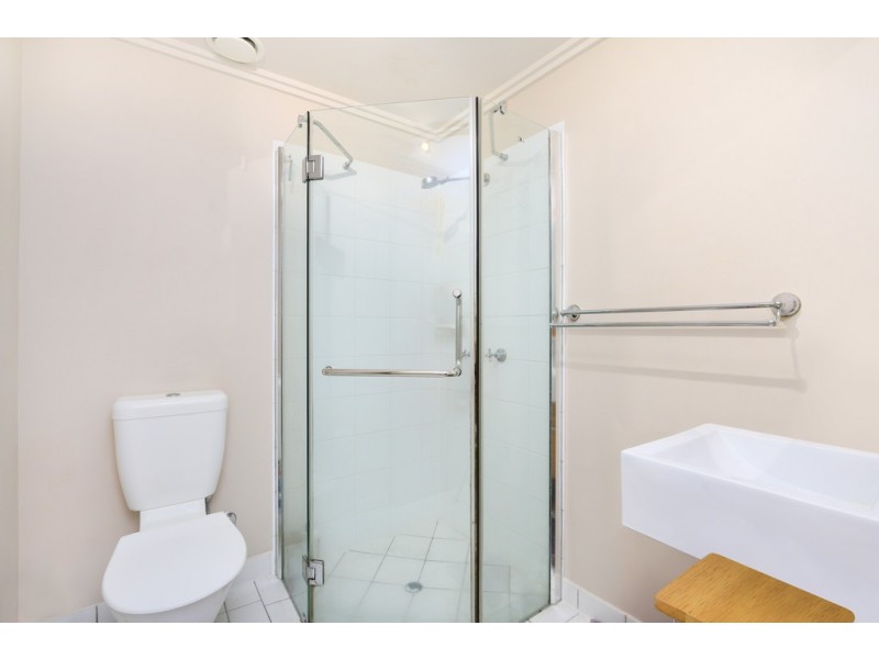 215/58-62 Ardisia Street, Smithfield QLD 4878