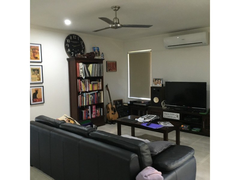 42 Ainscow Drive, Bentley Park QLD 4869