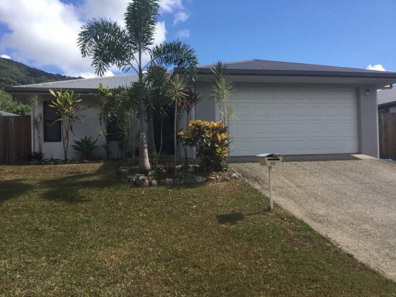 42 Ainscow Drive, Bentley Park QLD 4869