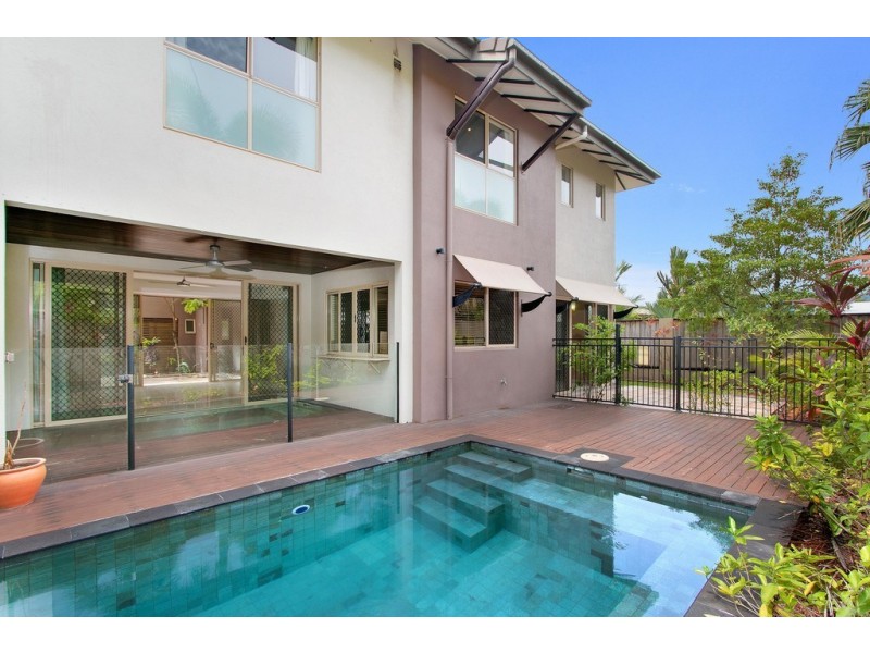 1001/12-21 Gregory Street, Westcourt QLD 4870