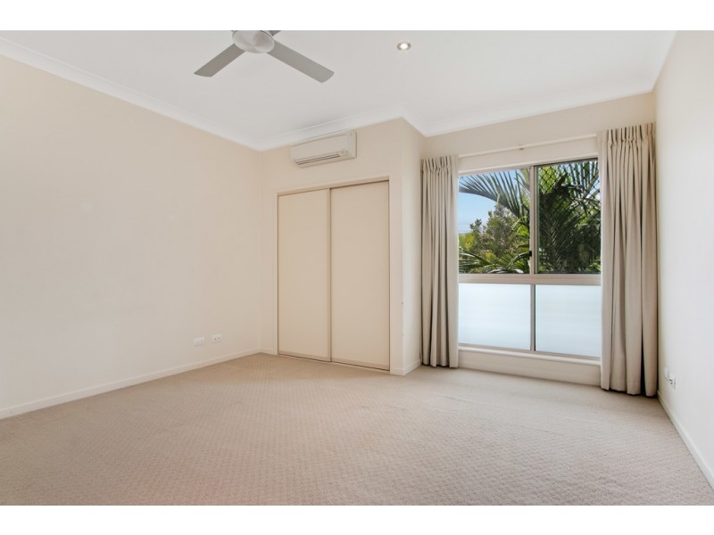 1001/12-21 Gregory Street, Westcourt QLD 4870