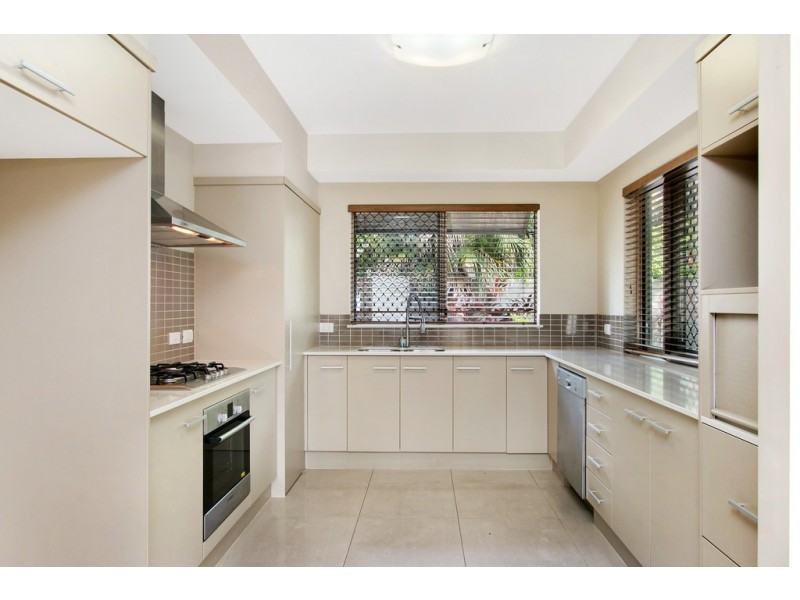 1001/12-21 Gregory Street, Westcourt QLD 4870