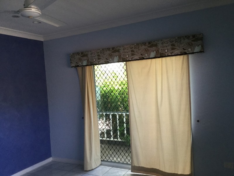 8 Burranong Street, Kewarra Beach QLD 4879