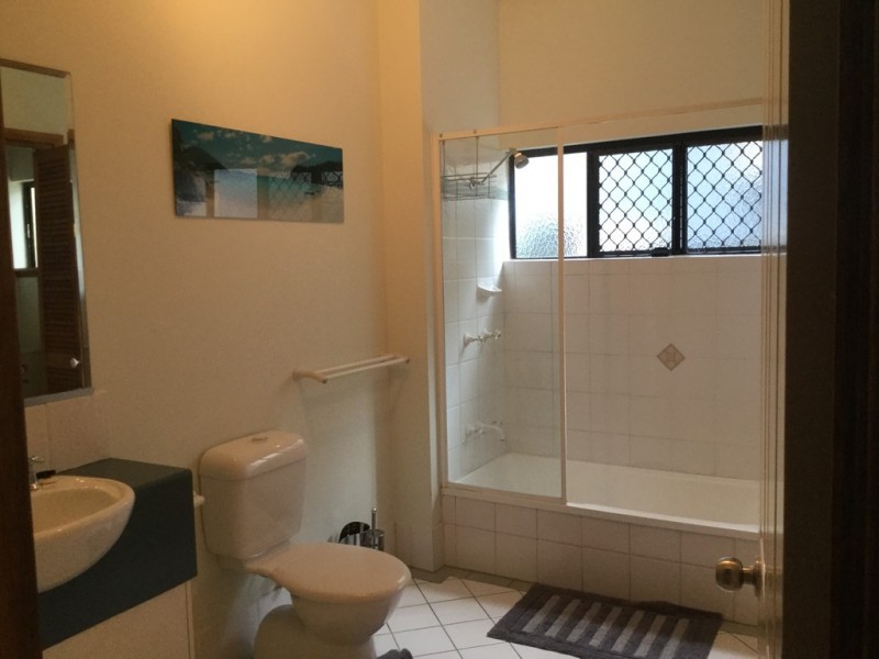 1/36 Cairns Street, Cairns North QLD 4870