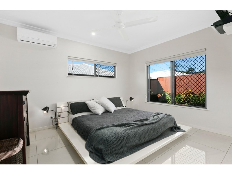 7 Elderberry Avenue, Bentley Park QLD 4869