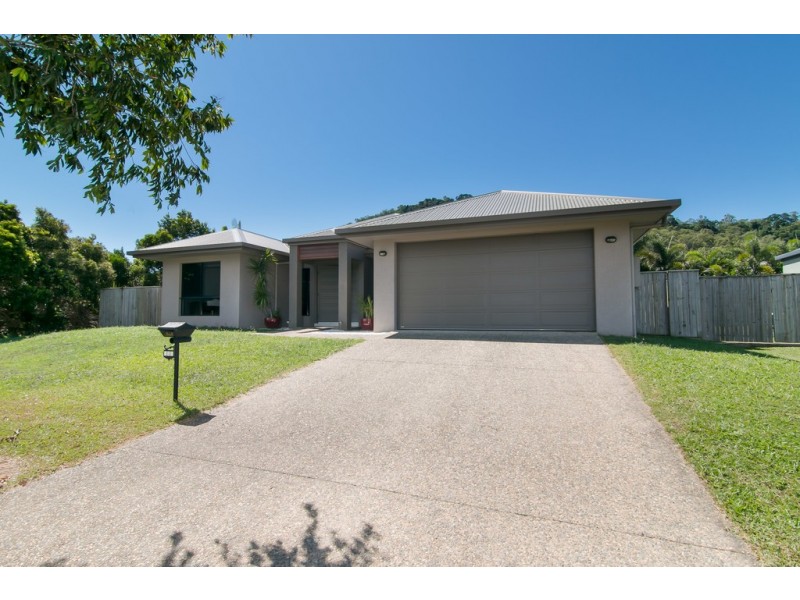 112 Roberts Drive, Trinity Beach QLD 4879