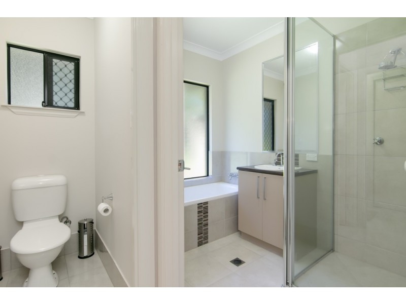 112 Roberts Drive, Trinity Beach QLD 4879