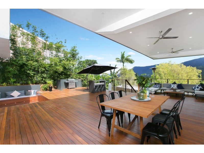 35 Koppen Terrace, Mooroobool QLD 4870