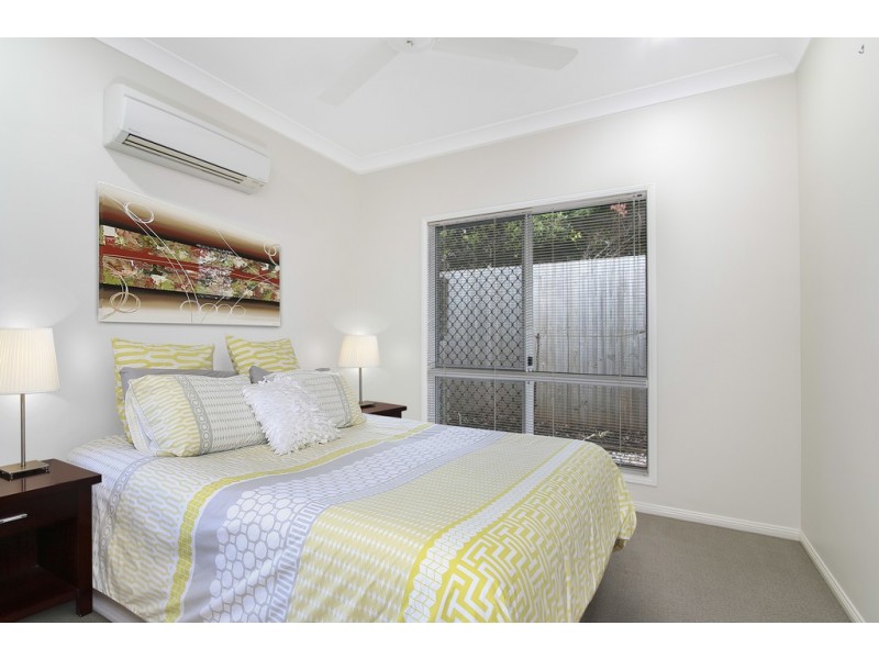 122 McFarlane Drive, Kanimbla QLD 4870