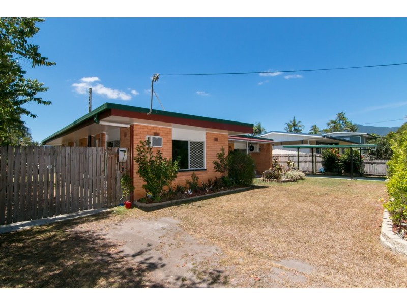 179 Greenslopes Street, Edge Hill QLD 4870