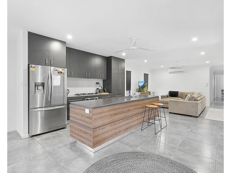 11 Elderberry Avenue, Bentley Park QLD 4869
