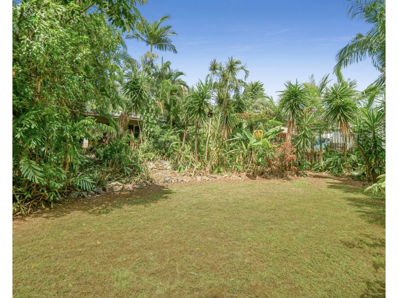 38 Kenneth Street, Bayview Heights QLD 4868