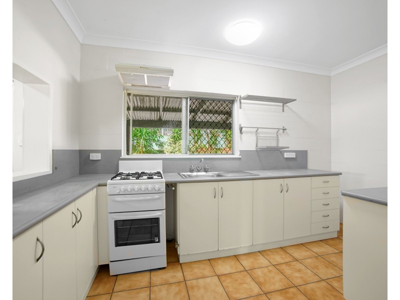 38 Kenneth Street, Bayview Heights QLD 4868