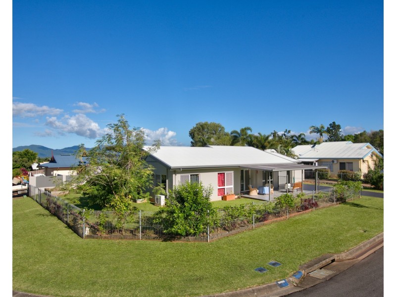 22 Cooma Street, Mount Sheridan QLD 4868