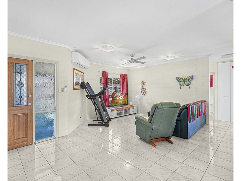22 Cooma Street, Mount Sheridan QLD 4868