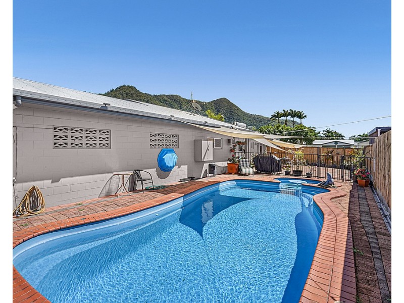 22 Cooma Street, Mount Sheridan QLD 4868