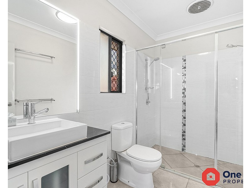 25 Perserverance Street, Redlynch QLD 4870